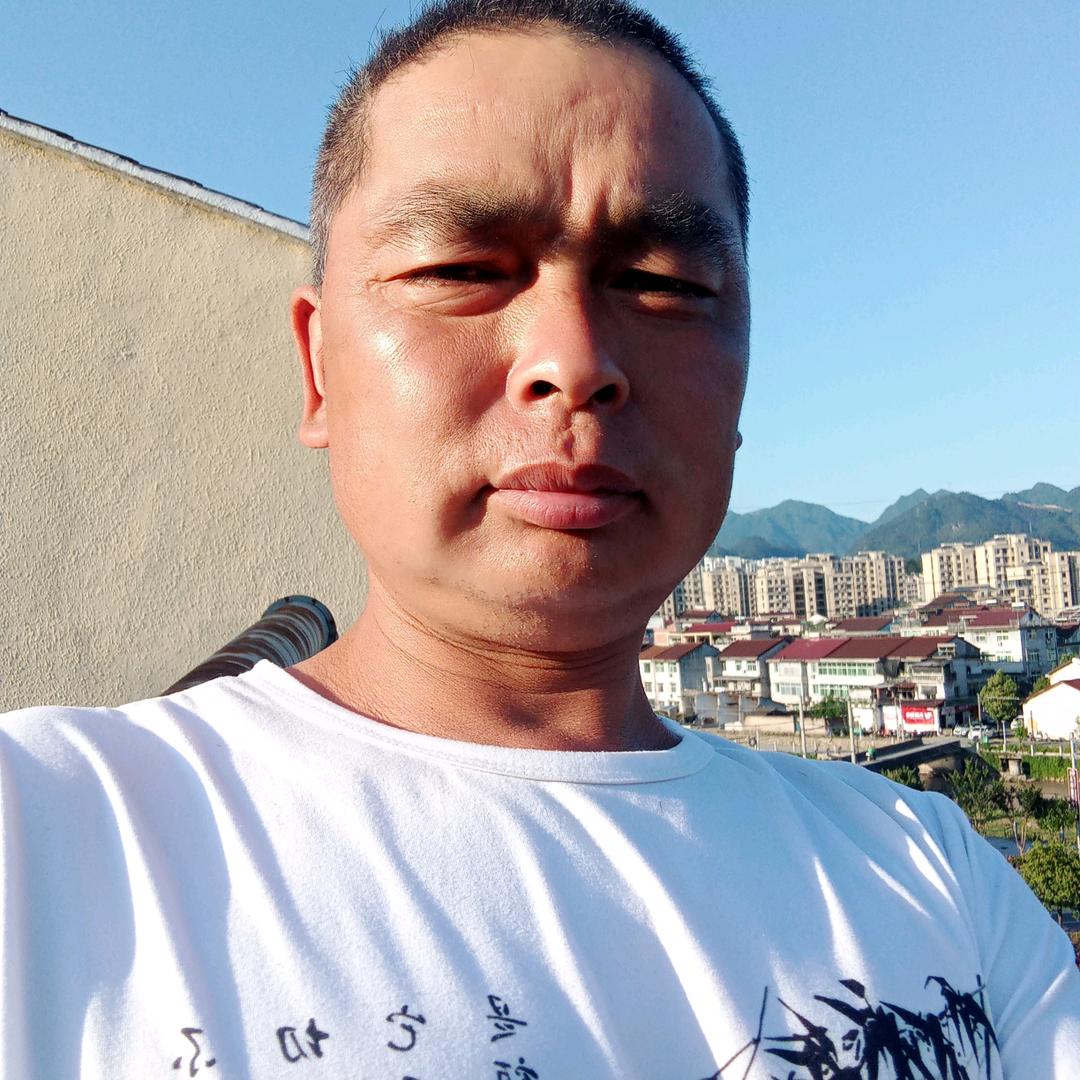 真心英雄