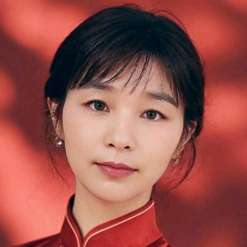 闫2姑娘