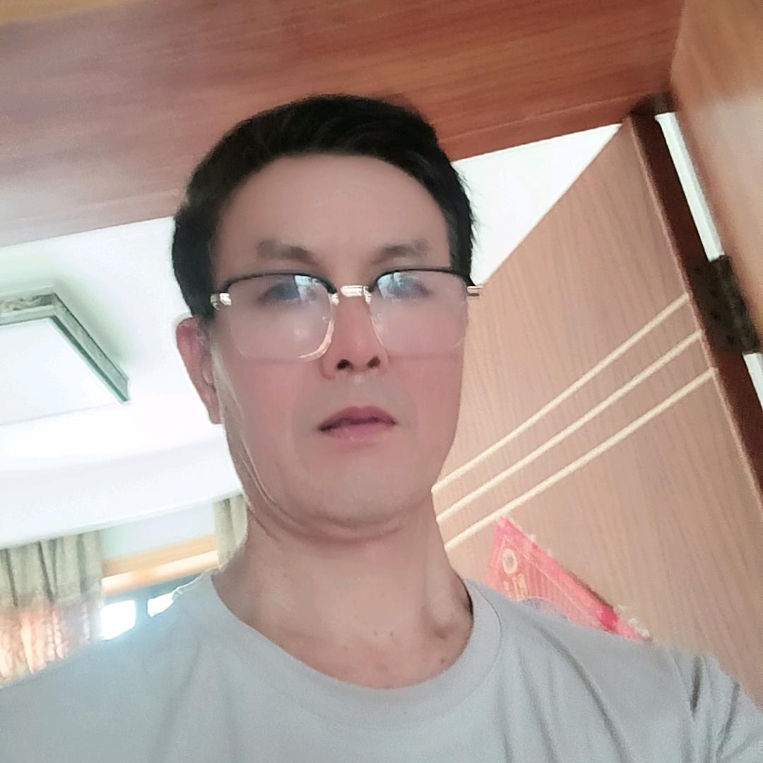 心平气合。曹