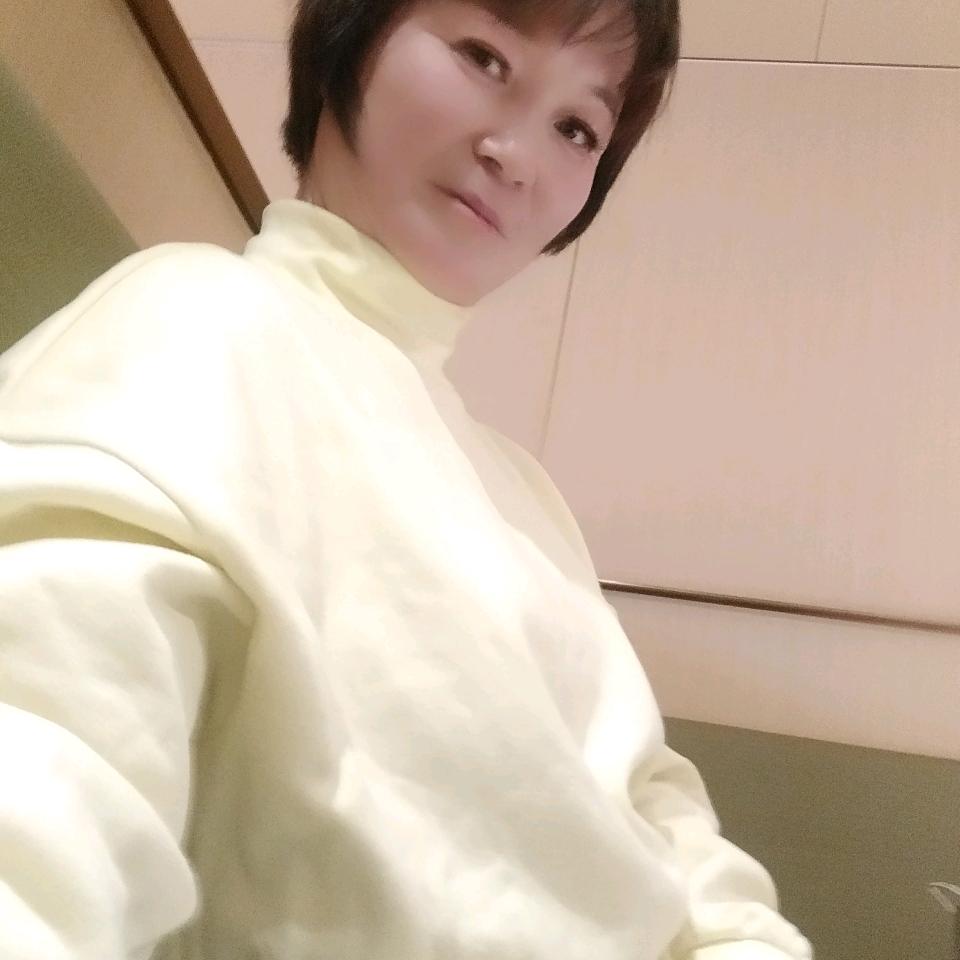 金莲一朵，佛在心
