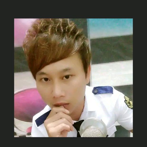 《哥不帅。。》