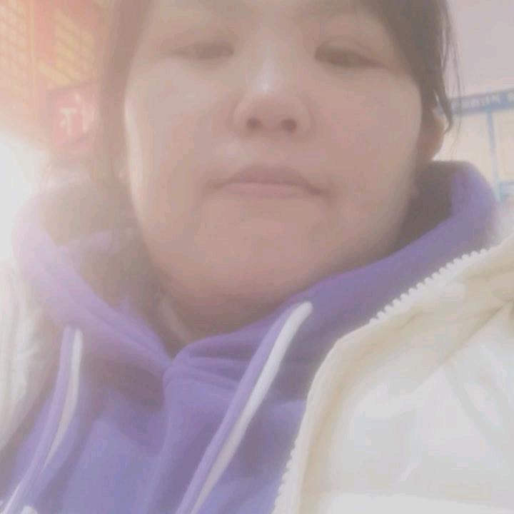 晓梅（每天早上时间不一定，晚上10点直播