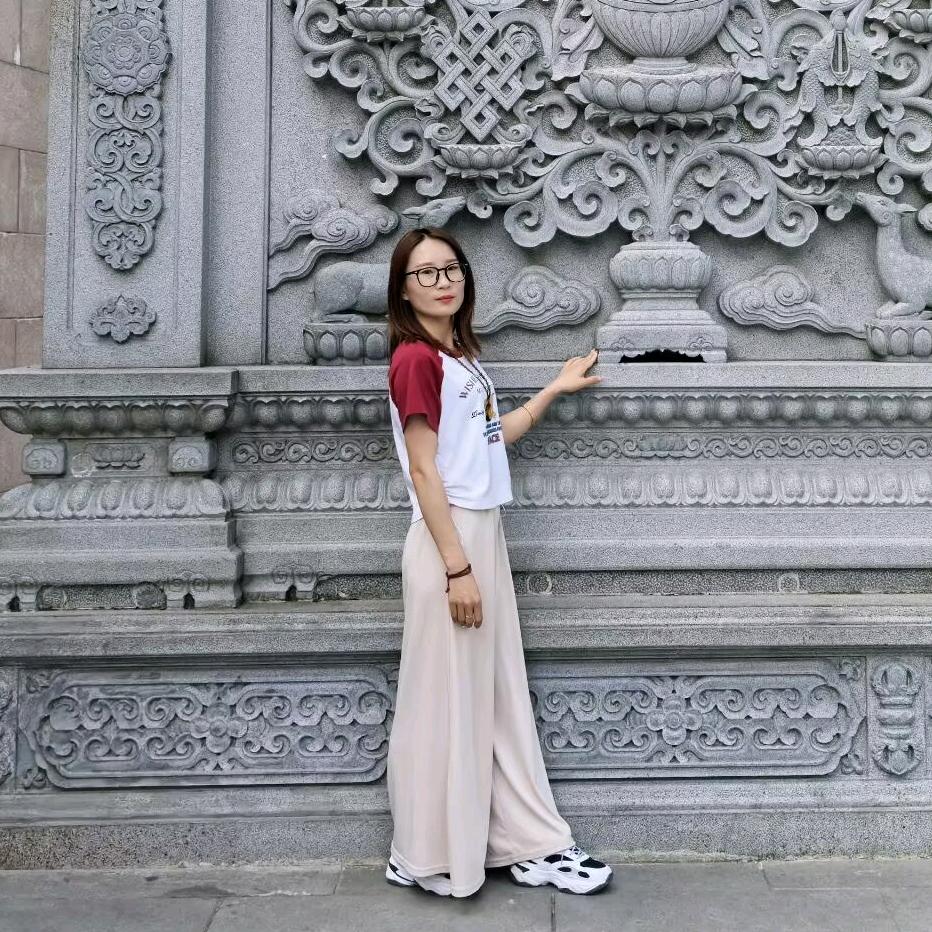 A莹莹精品二手车