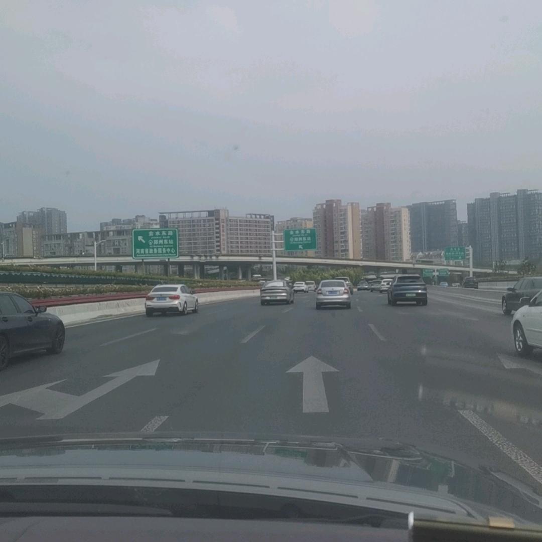 等风停，等雨来