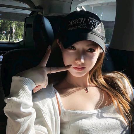 ZHANGYUJIA.