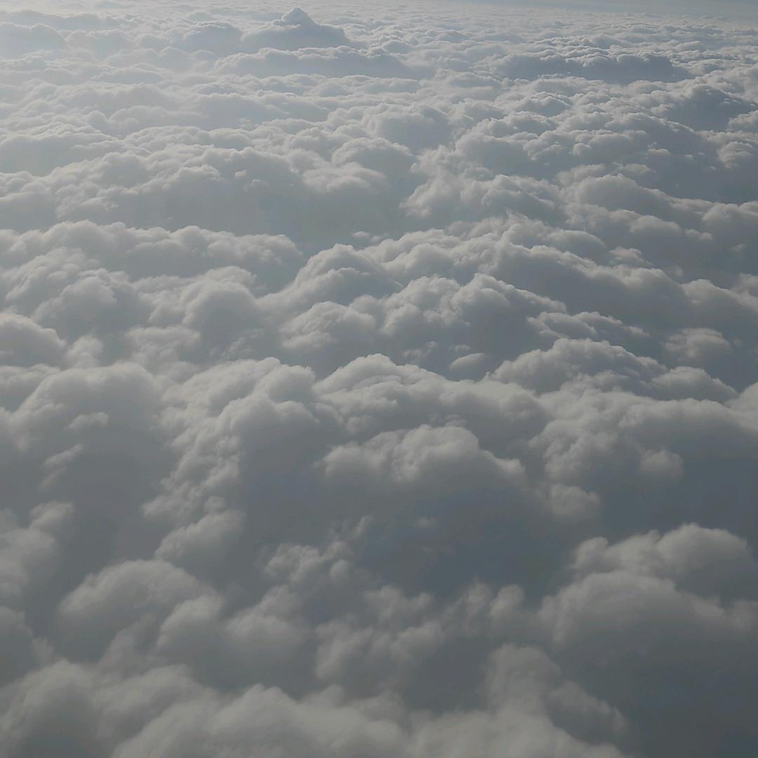 然然家轻奢服饰