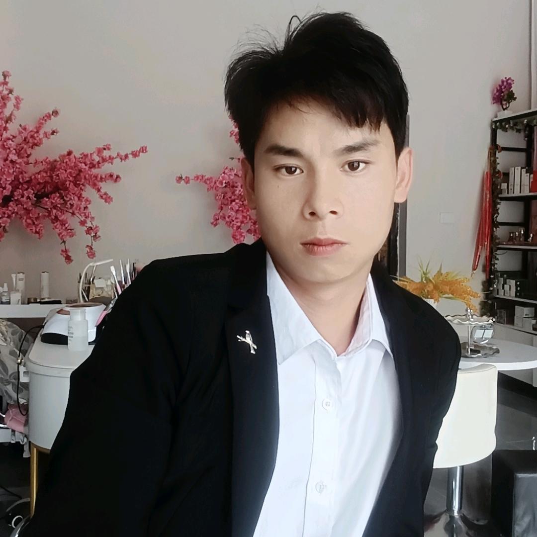 小邵最乖