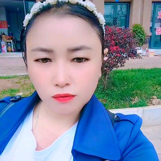 天天开心。（打鼓小妹）。