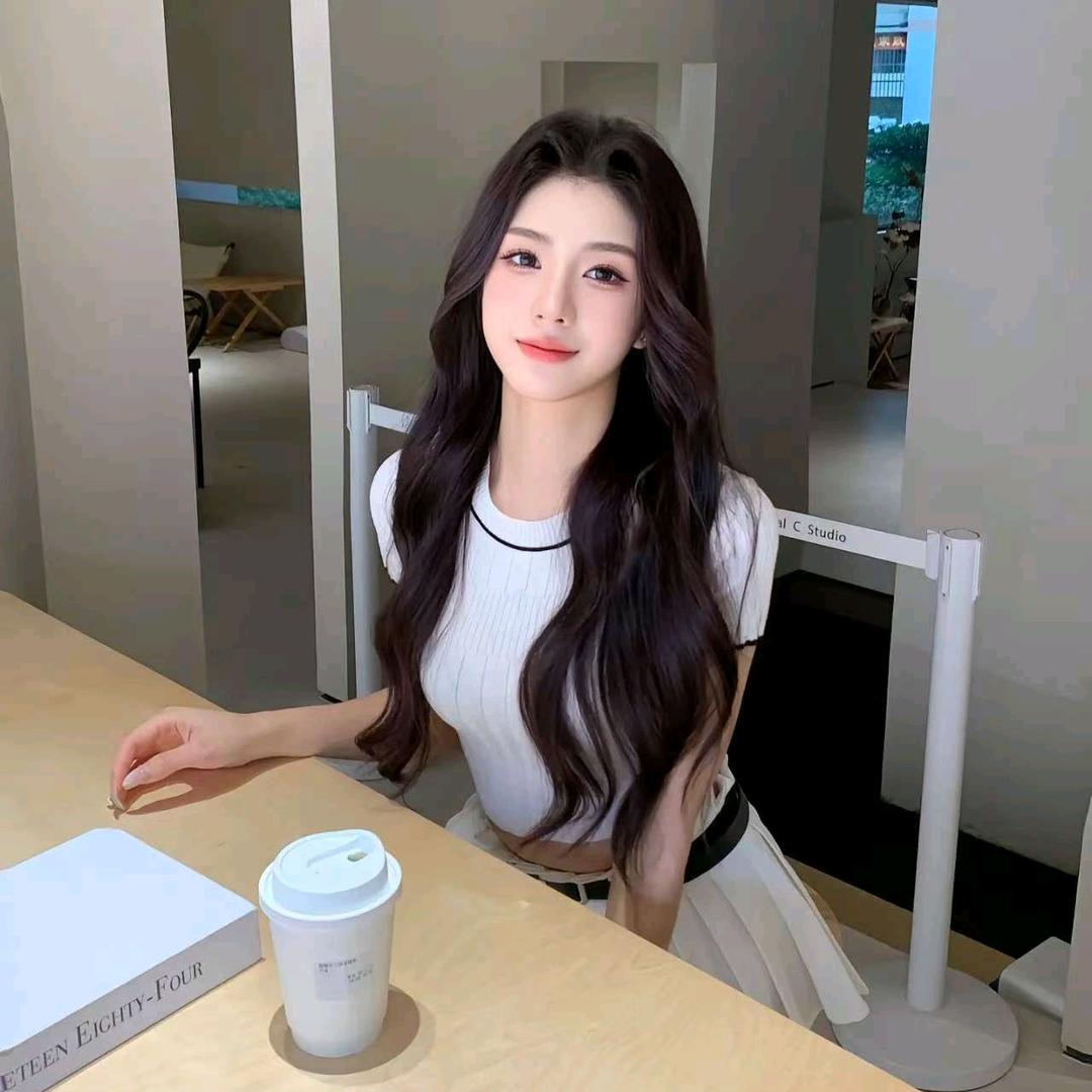 月亮🌙小姐姐