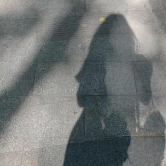 开心(ง •̀_•́)ง