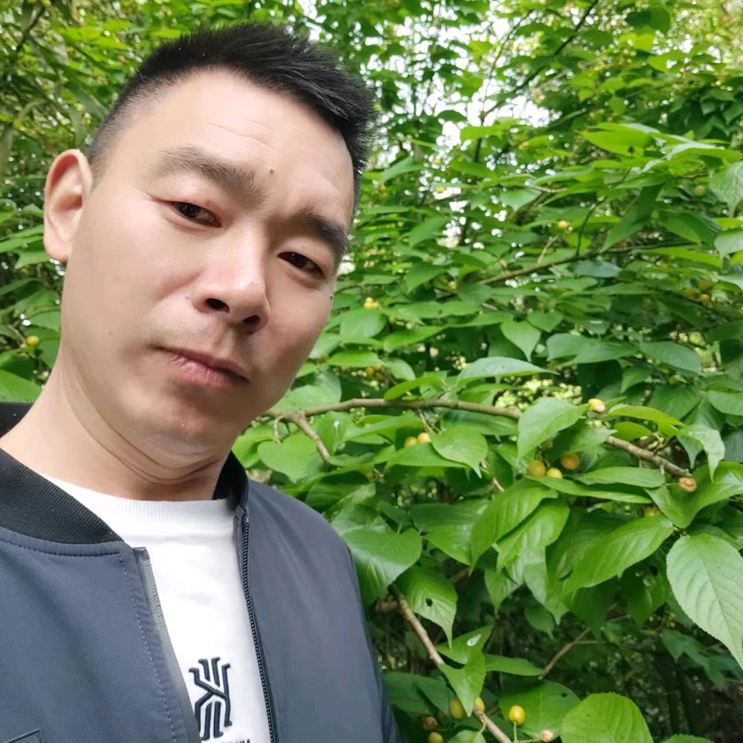 撸日白