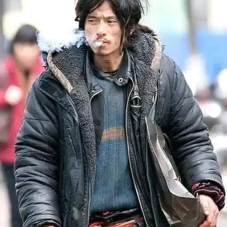 沉默是金，单身父亲
