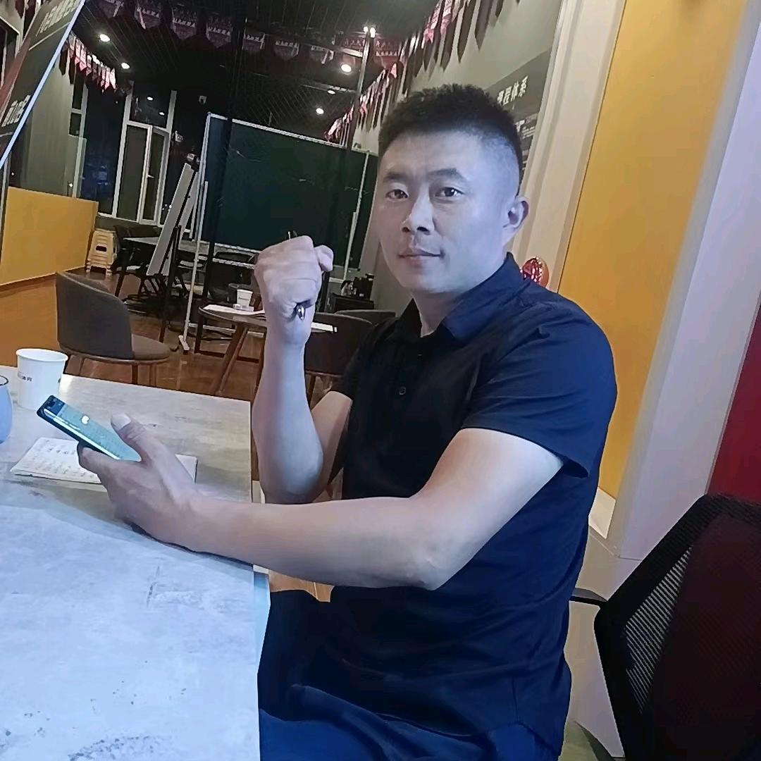 槐荫区绿地欢乐颂，少儿格斗搏击李教练