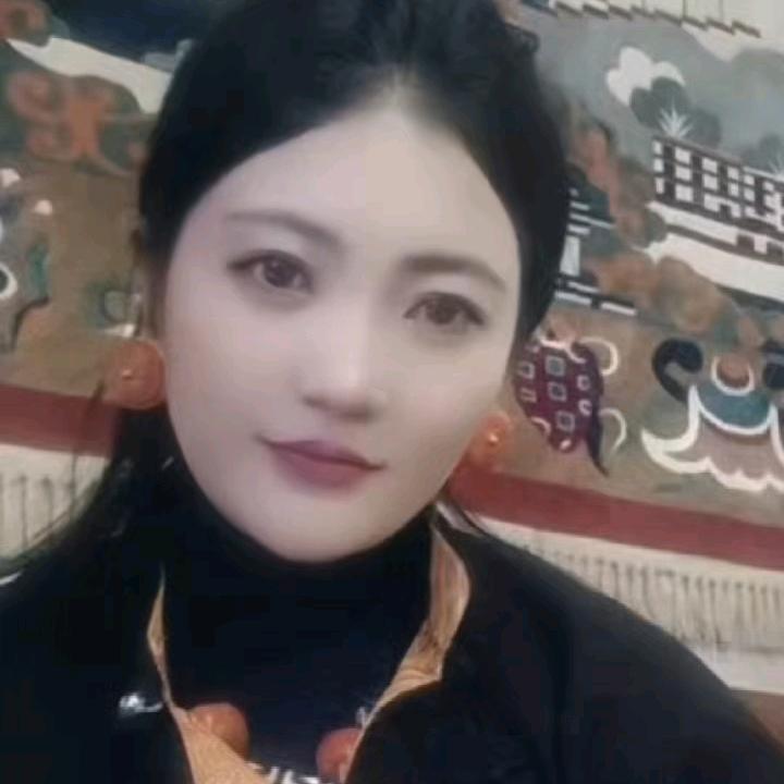 藏族布姆