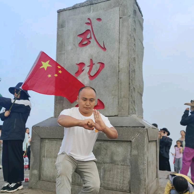 神拳太保