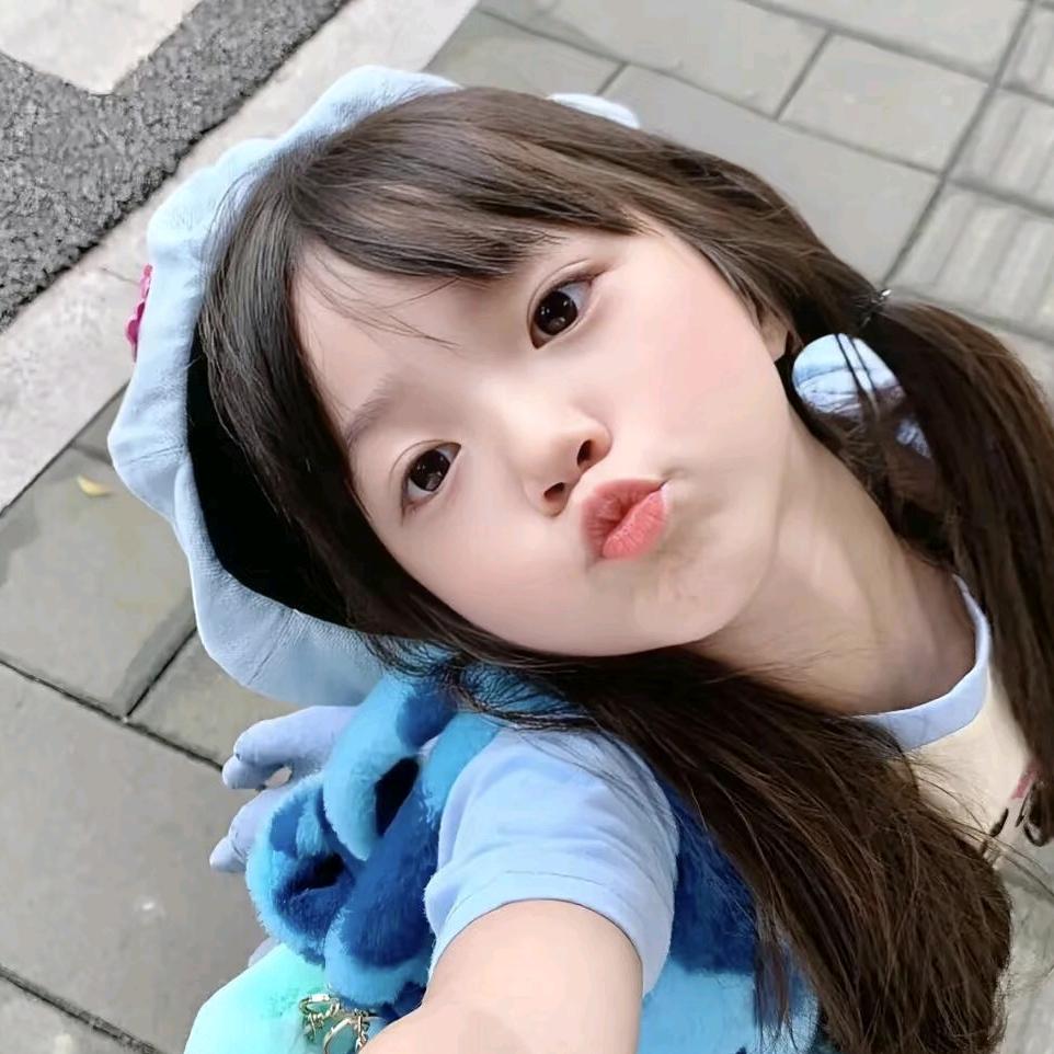 小雨团子