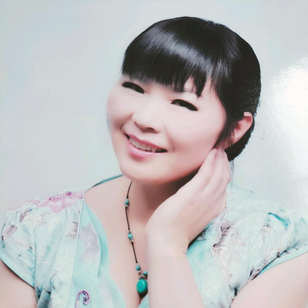 初馨
