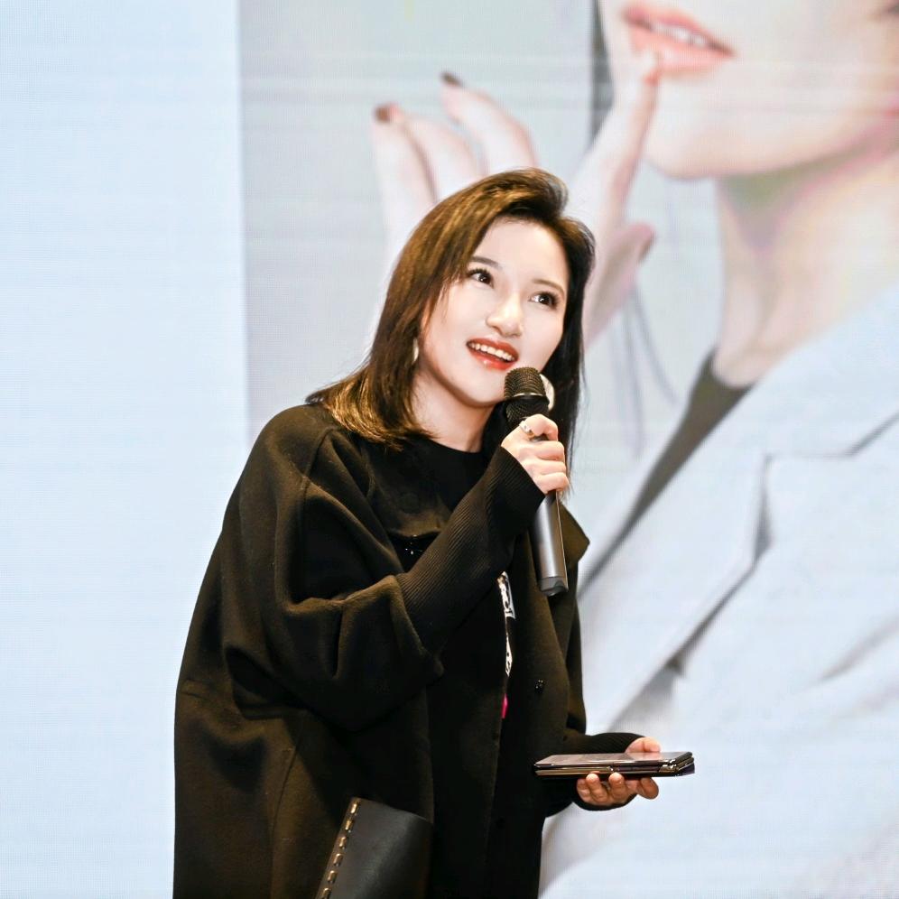 修脑师傅白墨兮