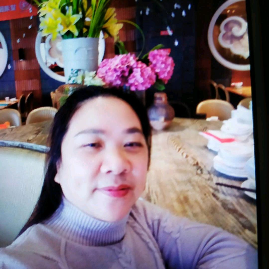 酒窝美女
