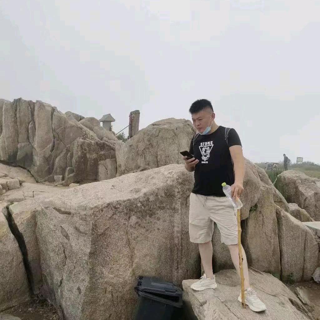 蒙哥摆摊