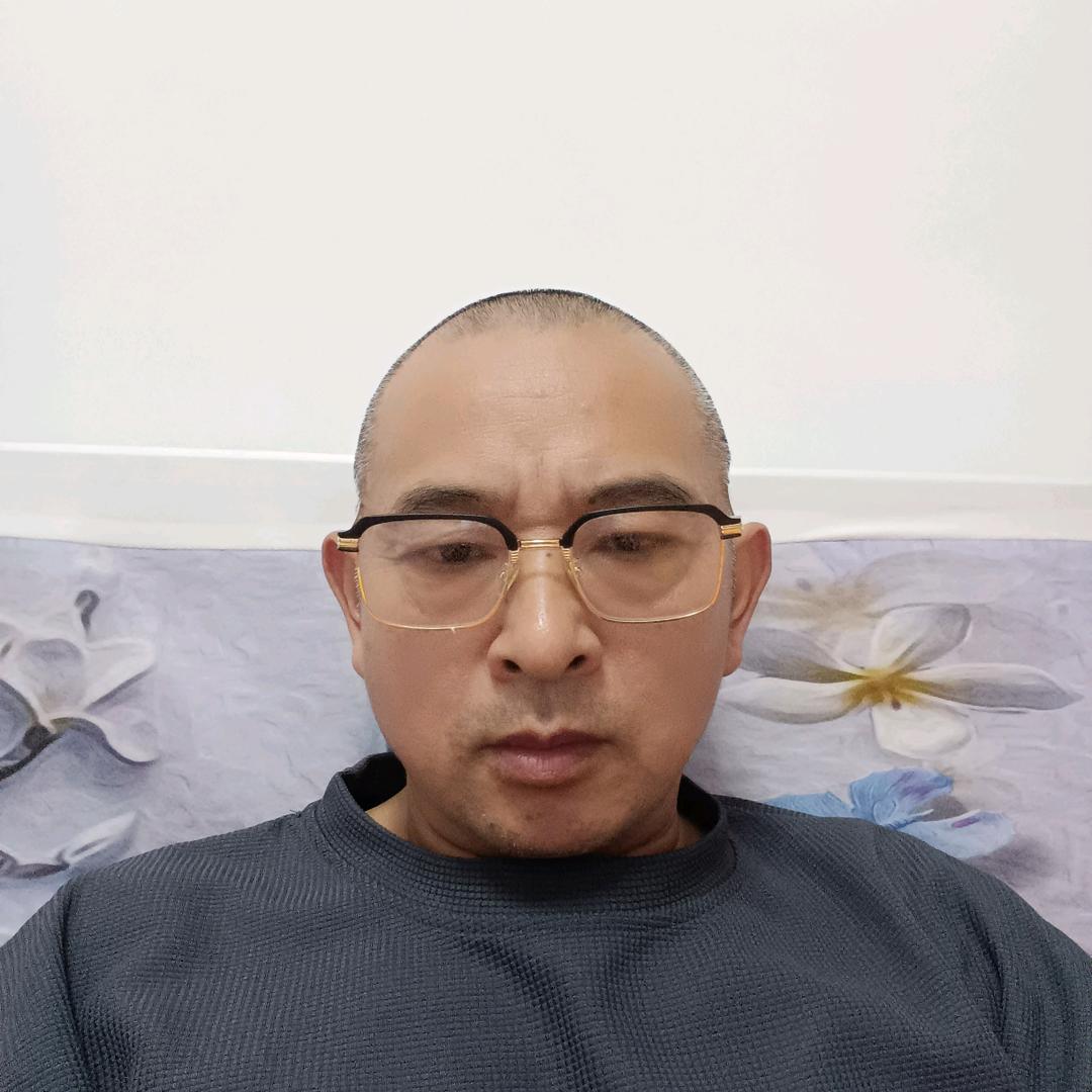 狐燃，浮云