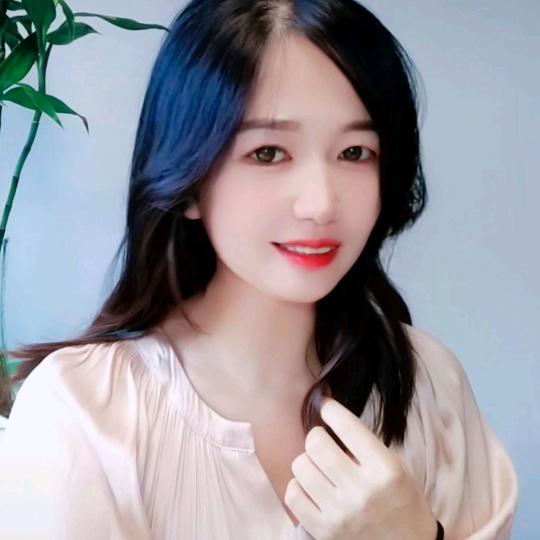 月儿，