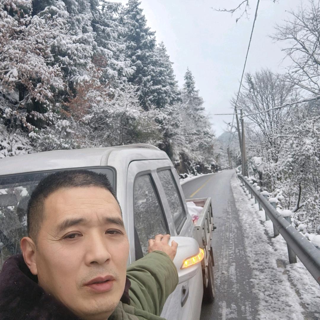 窦宜兵长期收购出售猪头烤羊等