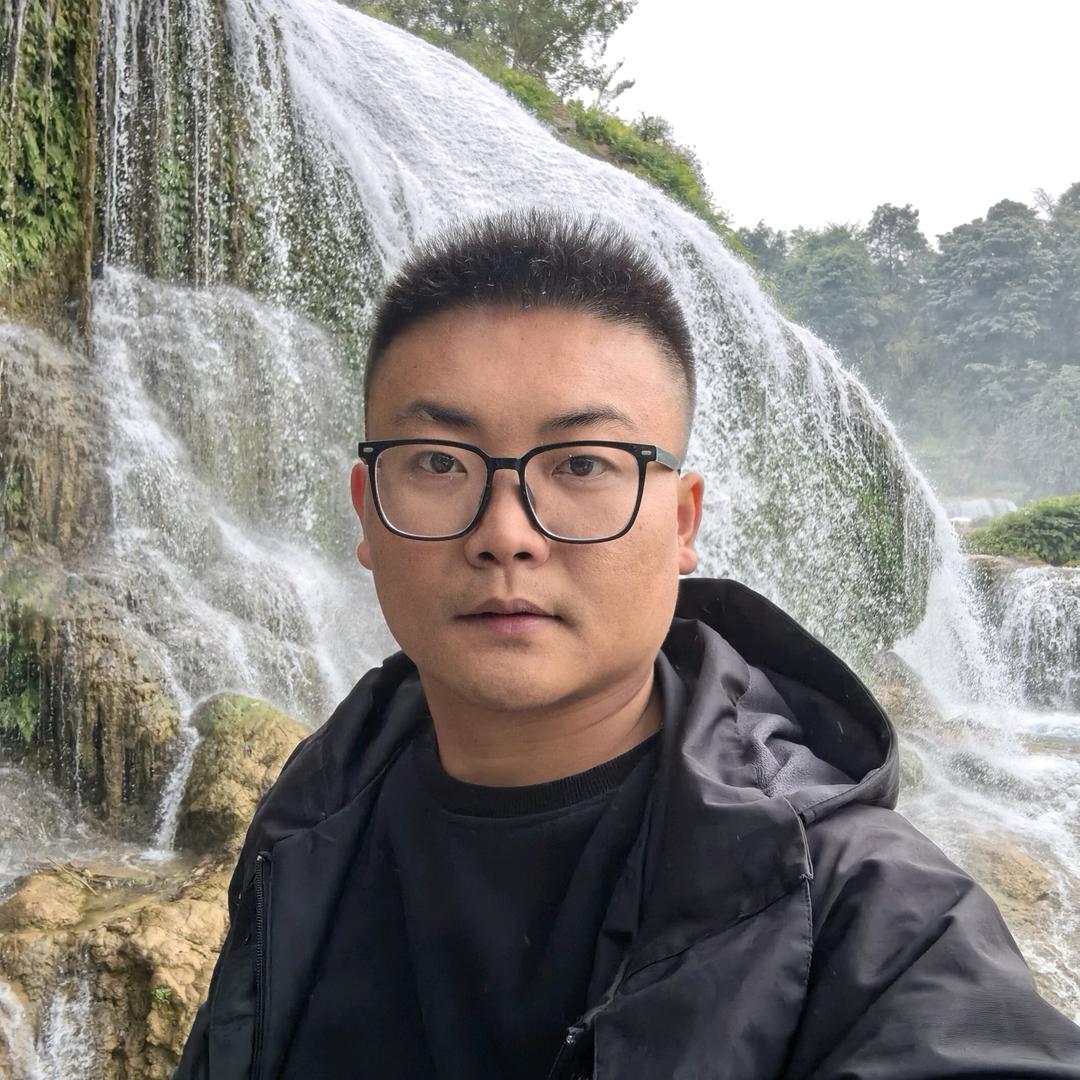 袁少
