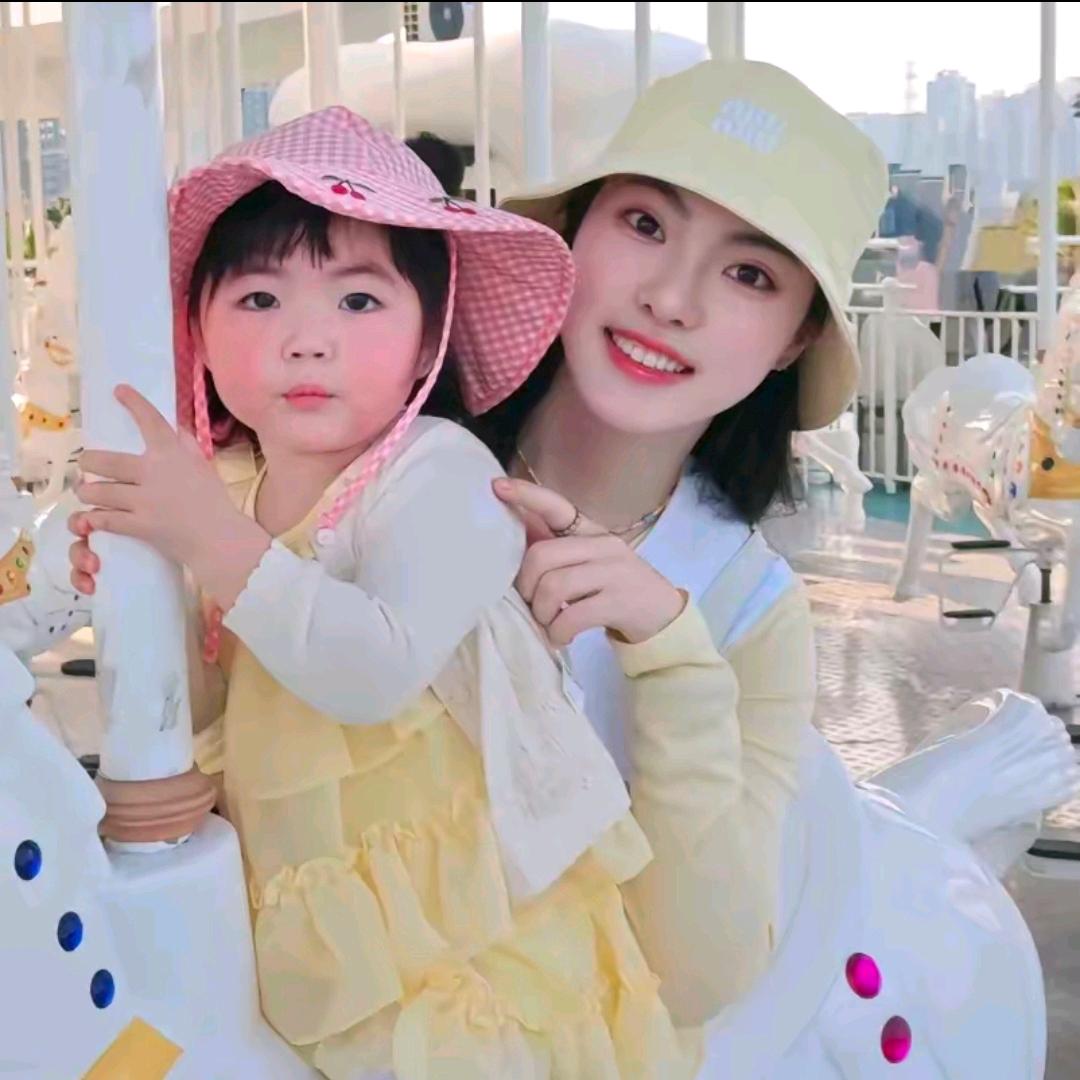 王囡囡（直播甄选）