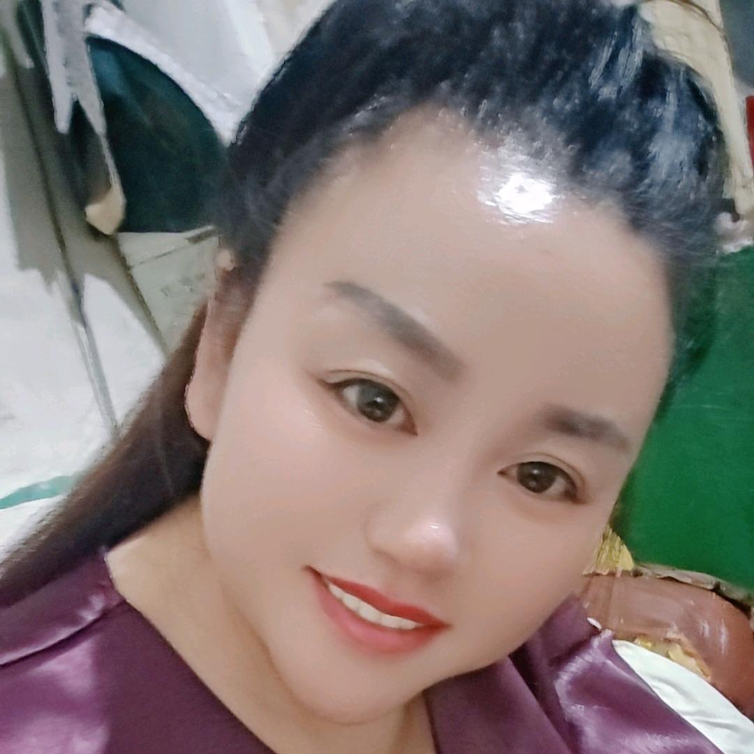 小琴，单身