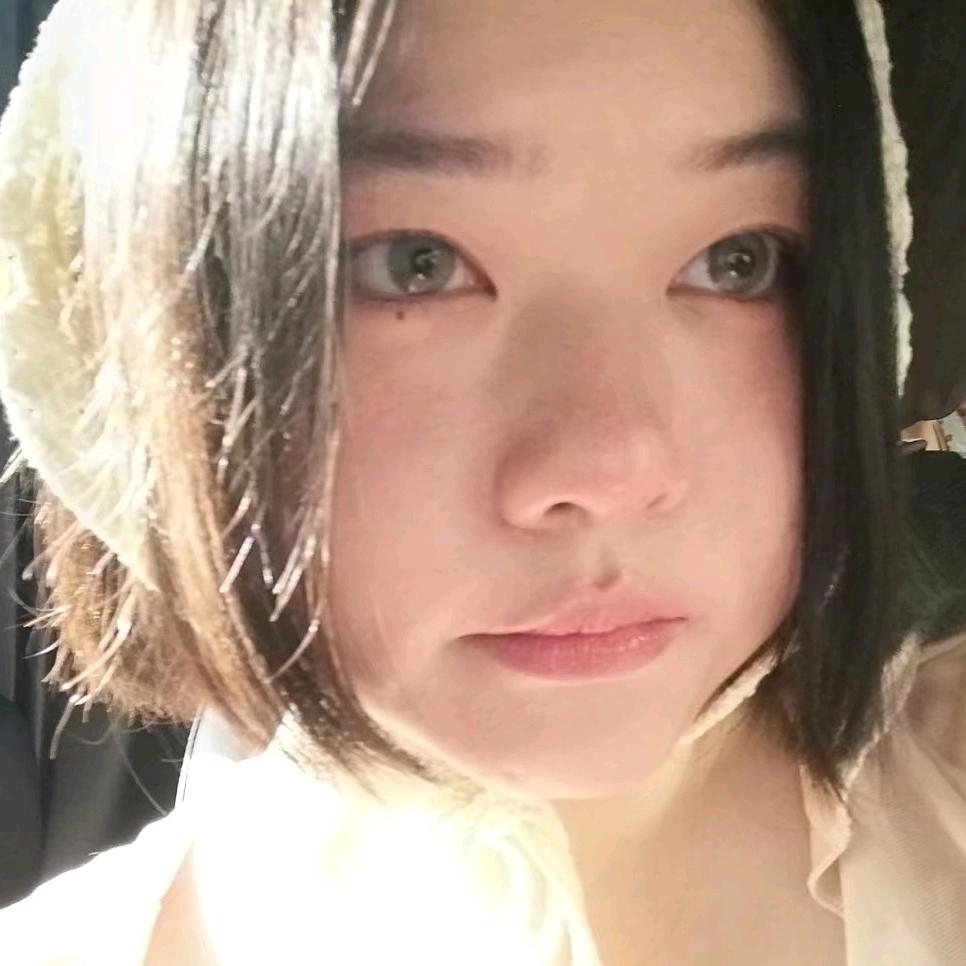 月月睡不醒Zzzz