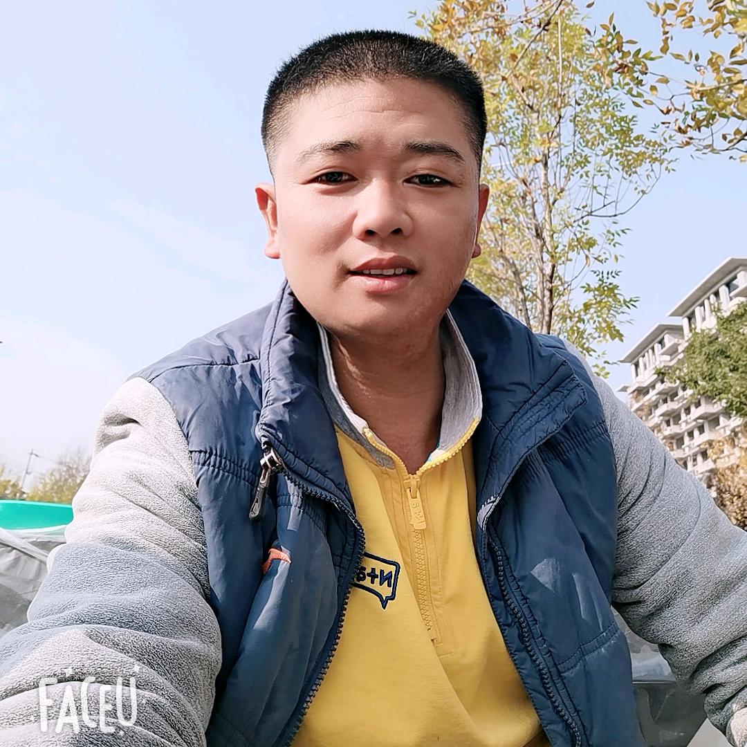 失去双手依然坚强