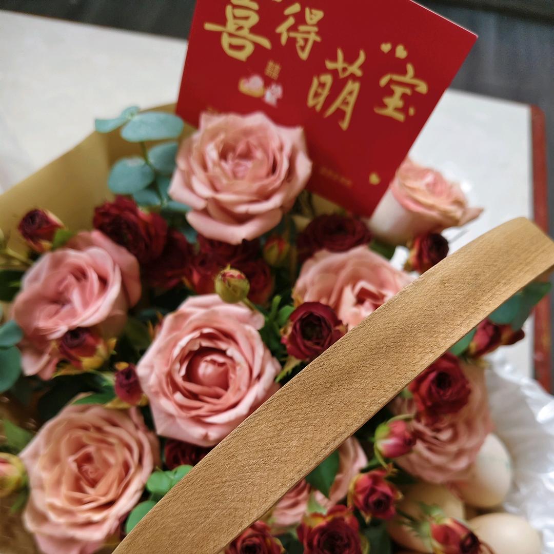 念念她奶奶👵🏻……老卢