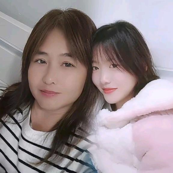 开朗乐观的魏大姐🌹🌹🌹