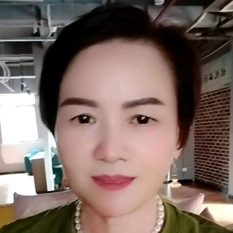 李小芳