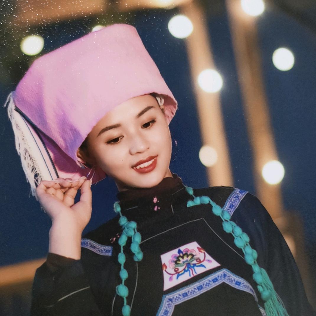 布依之女—陈梅