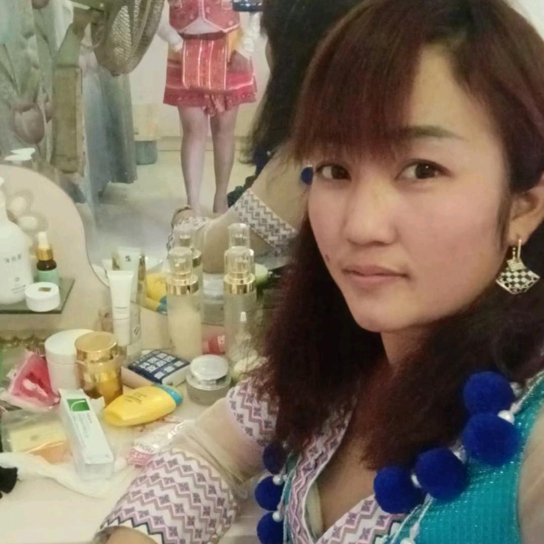 欣怡首播晚上00:10分开播