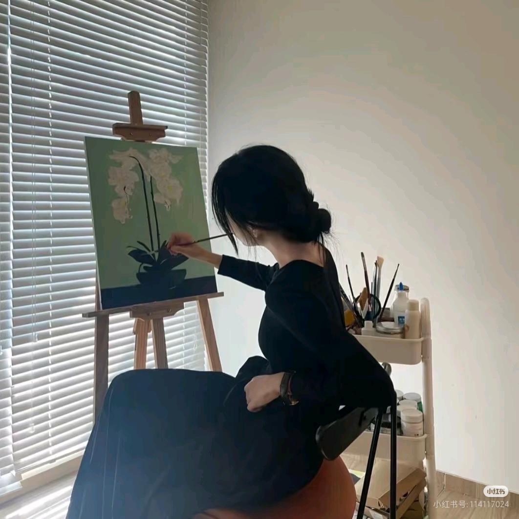 吃个皇冠梨°
