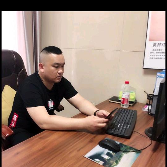 把酒倒满