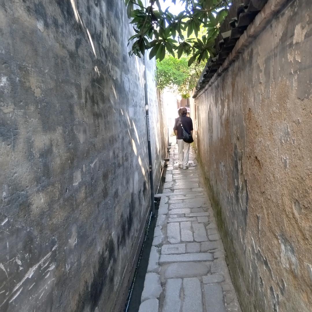 小巷
