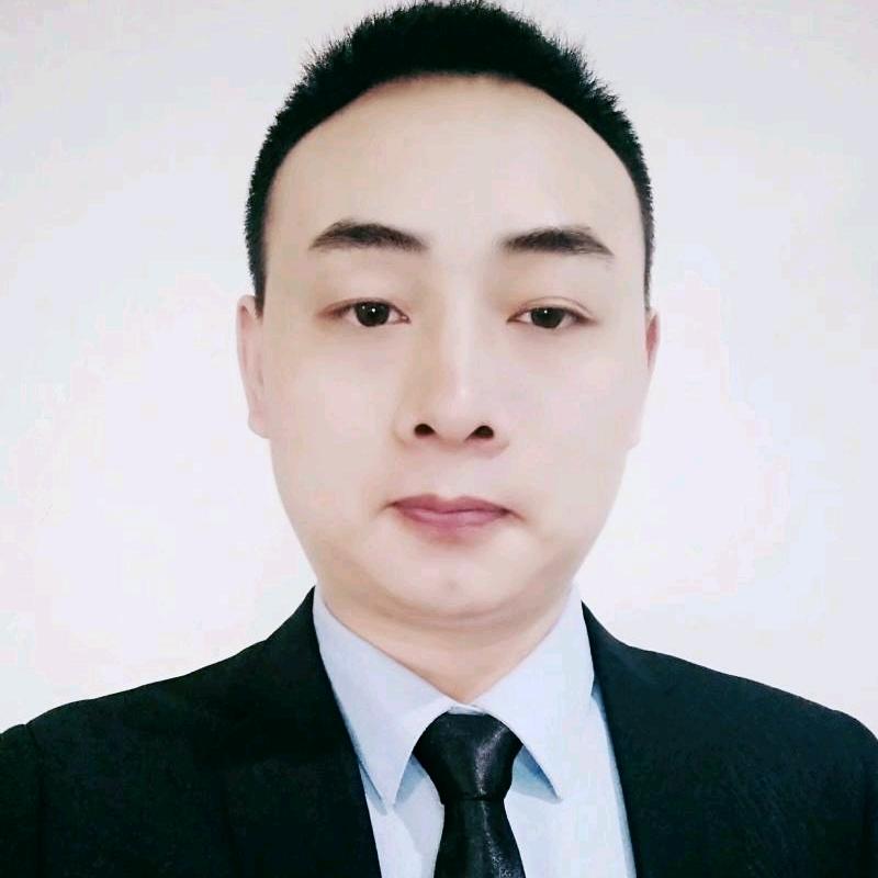 王飞