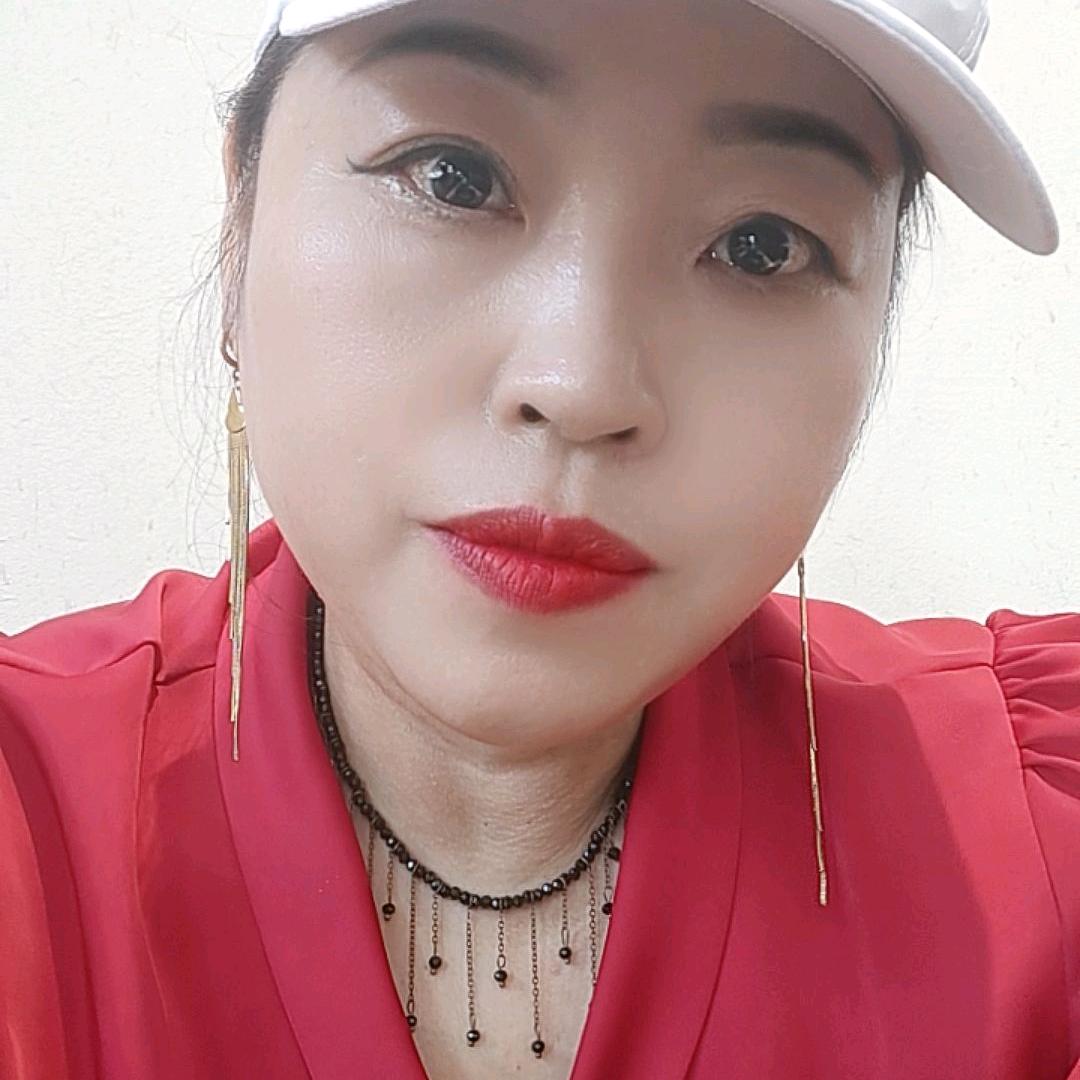 红梅 歌🎤🎶