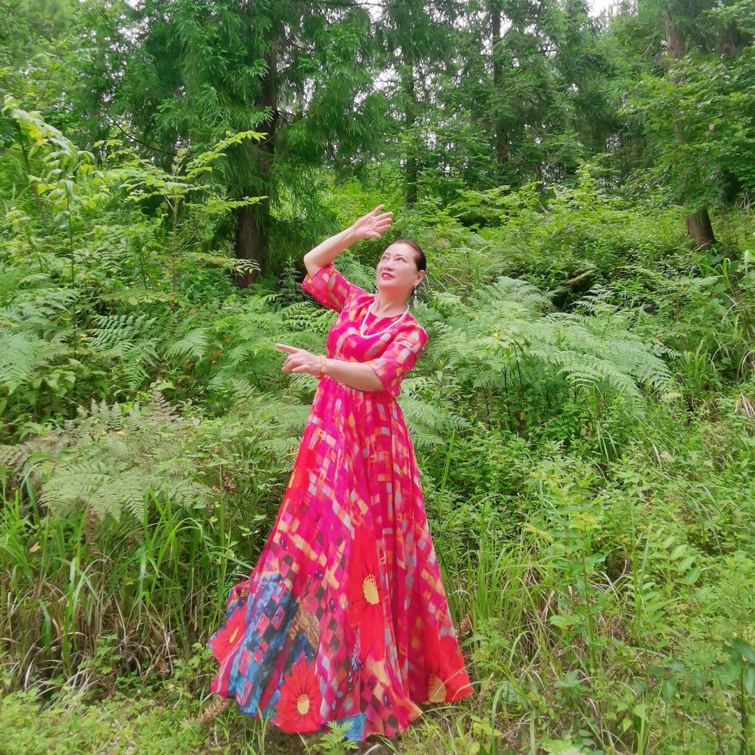 快乐的英子