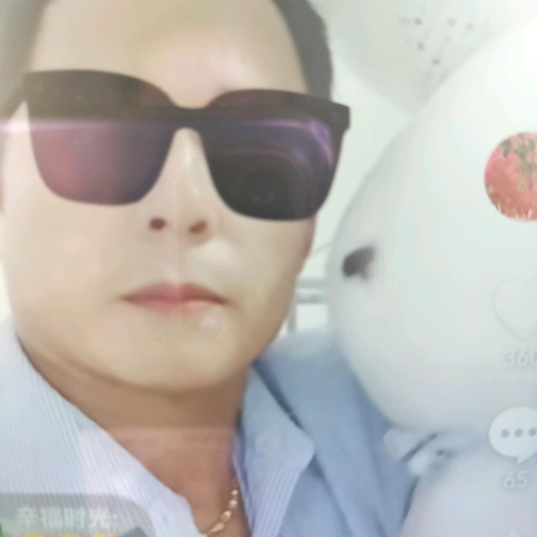正能量，专业下黄鳝