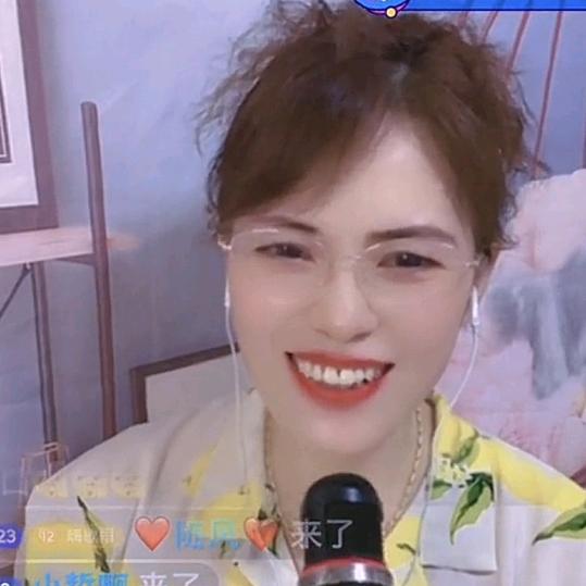 莲🎤