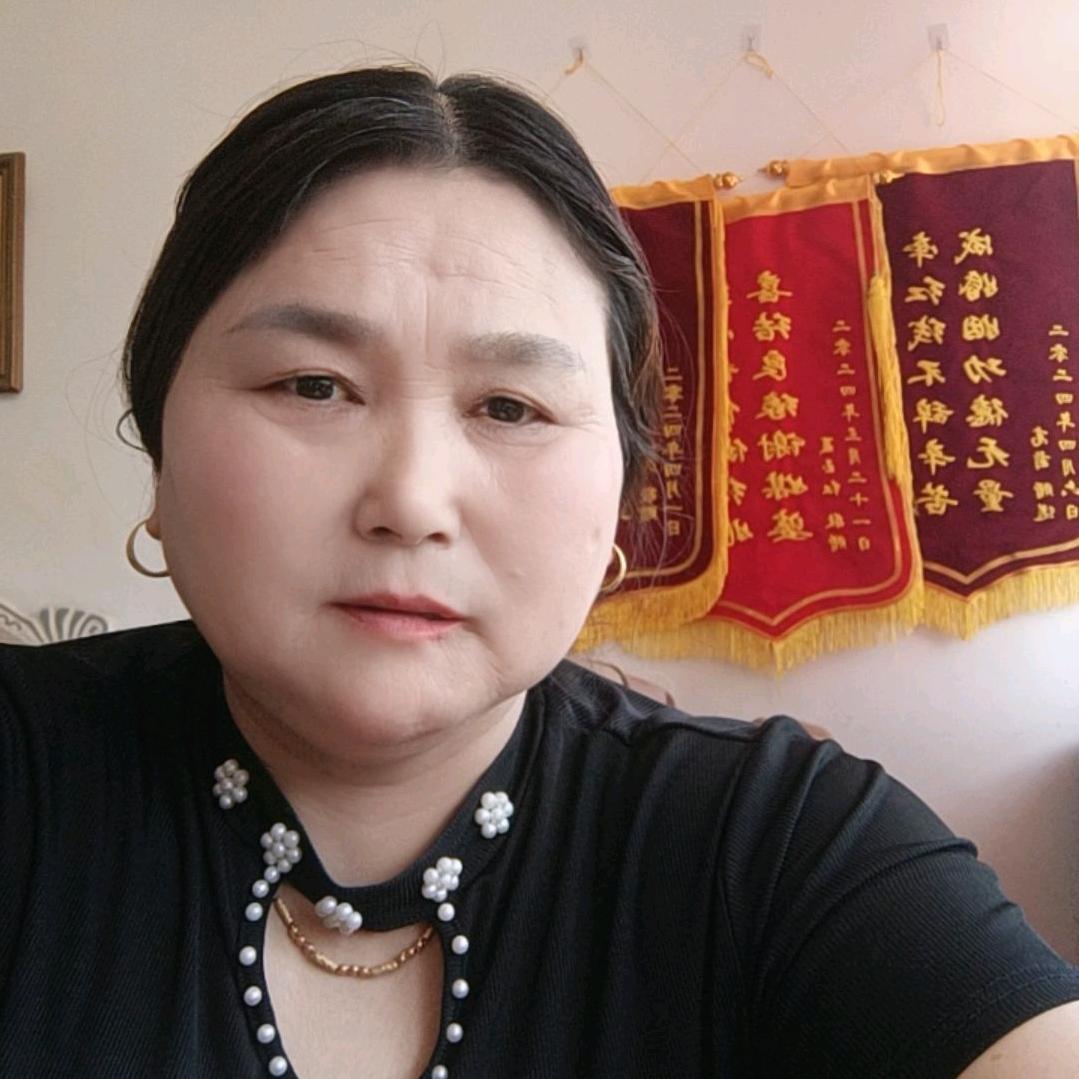 商城县上石桥镇李姐红娘牵线搭桥。