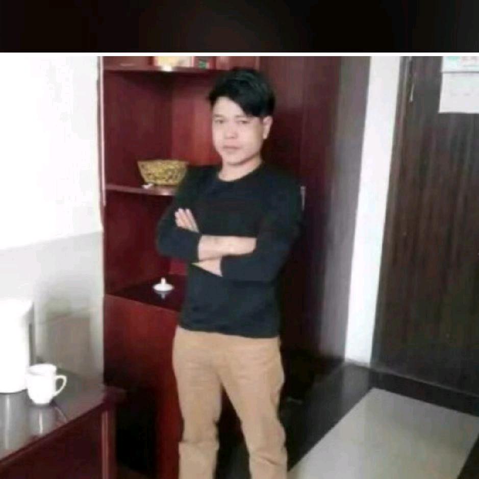 a为笑而生