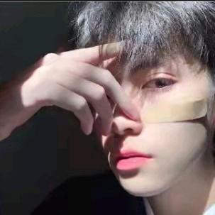 ℳ̶̶̶̶♡̶҉心若向阳꧔ꦿ℘