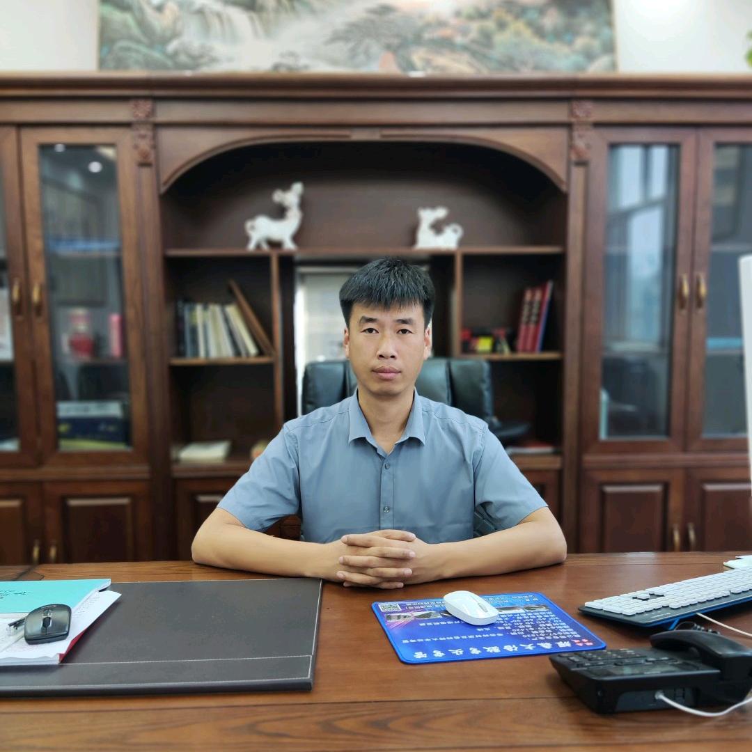 李扬