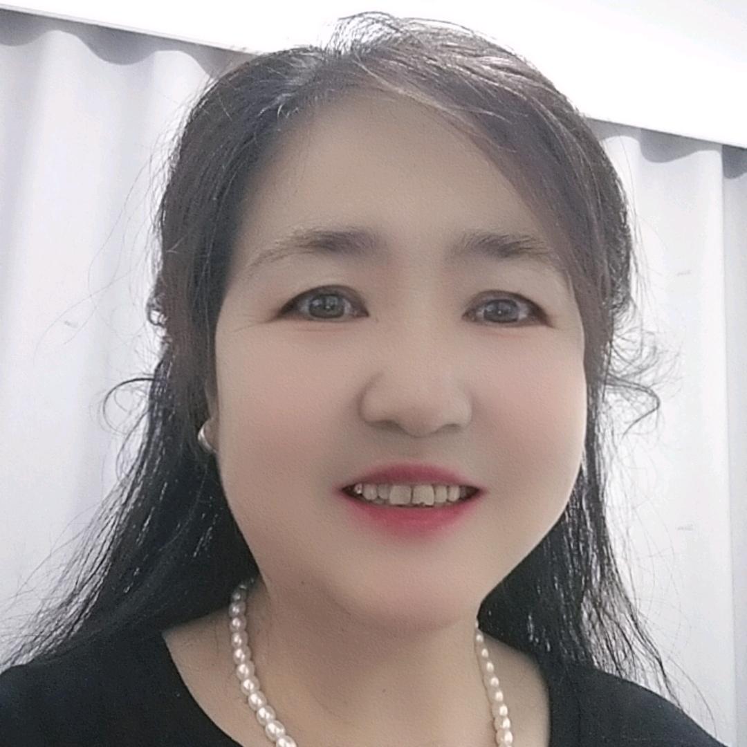 村姑晓青